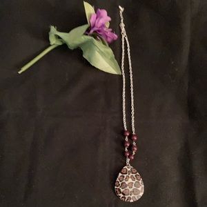 Tiger print necklace with silver chain